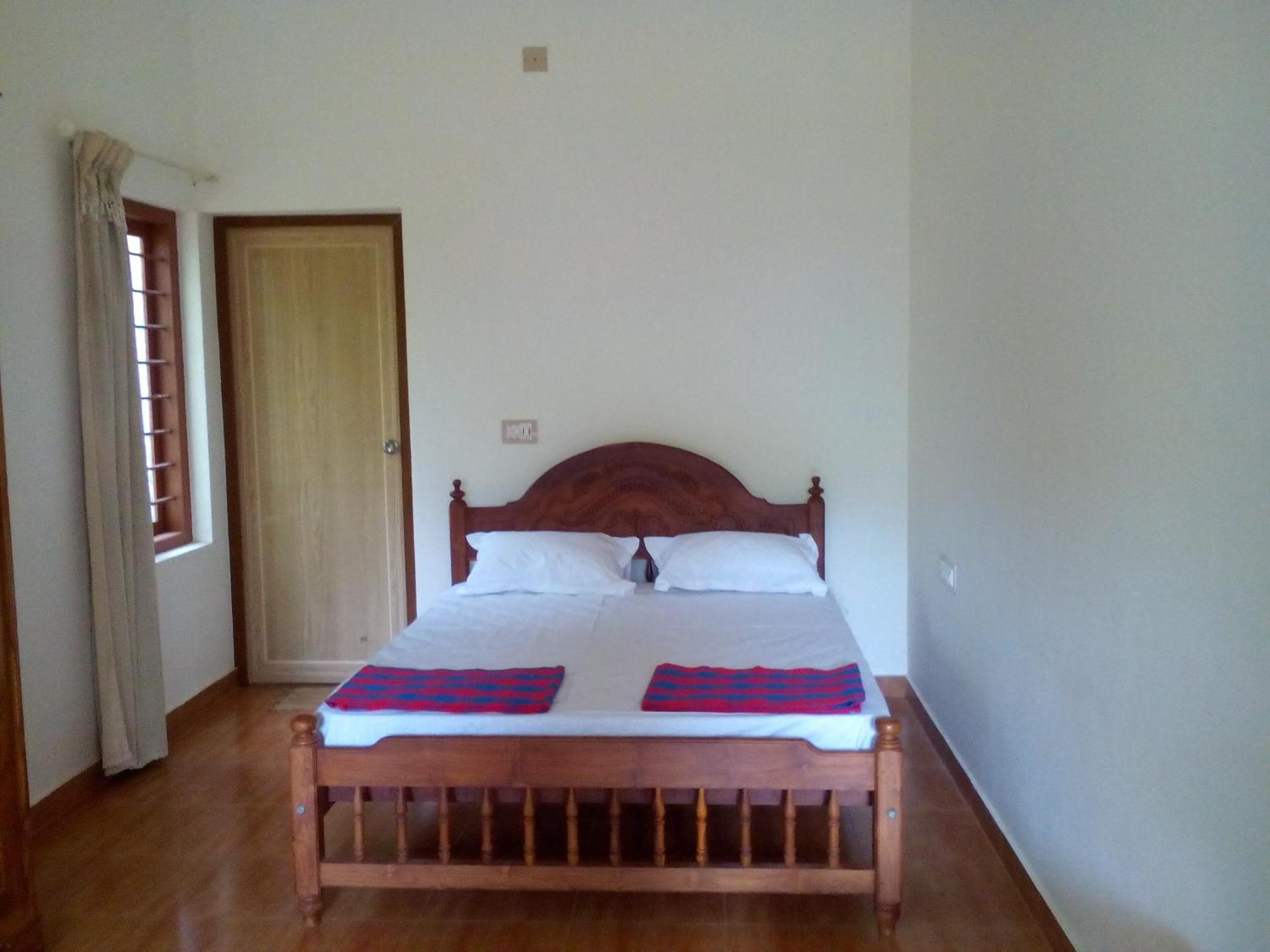 Ivory Coaste Hotel Kannur Exterior photo
